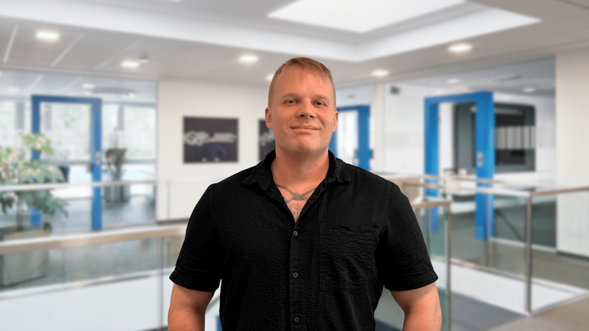 Ein IT-Mitarbeiter der Team-IT Group und Swyx Experte.